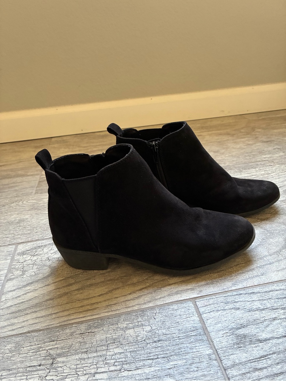 Black Women's Suede Ankle Boots - Classic Chelsea Style